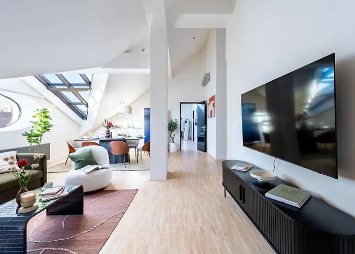 Lejlighed Days - Three Bedroom With Terrace And Ac