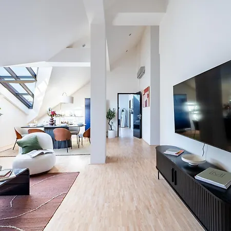 Appartement Days - Three Bedroom With Terrace And Ac
