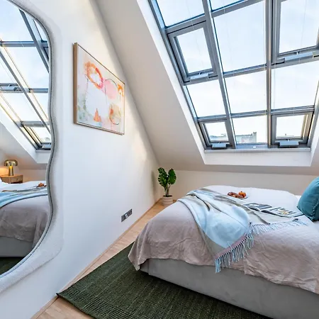 Appartement Days - Three Bedroom With Terrace And Ac Praag